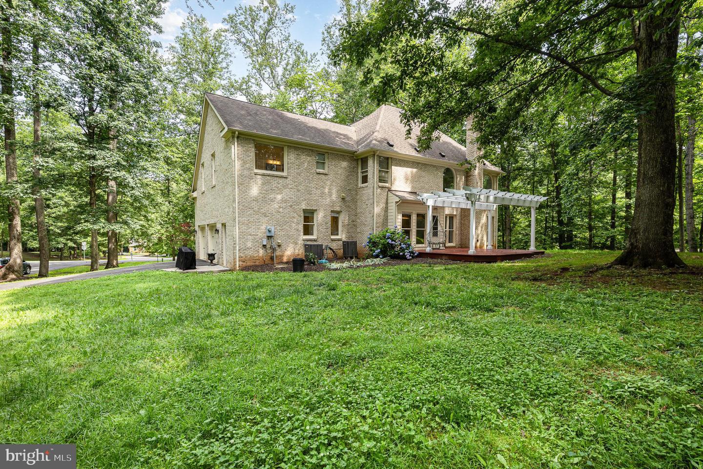 5811 WINDSOR RETREAT, WARRENTON, Virginia 20187, 4 Bedrooms Bedrooms, ,2 BathroomsBathrooms,Residential,For sale,5811 WINDSOR RETREAT,VAFQ2015172 MLS # VAFQ2015172