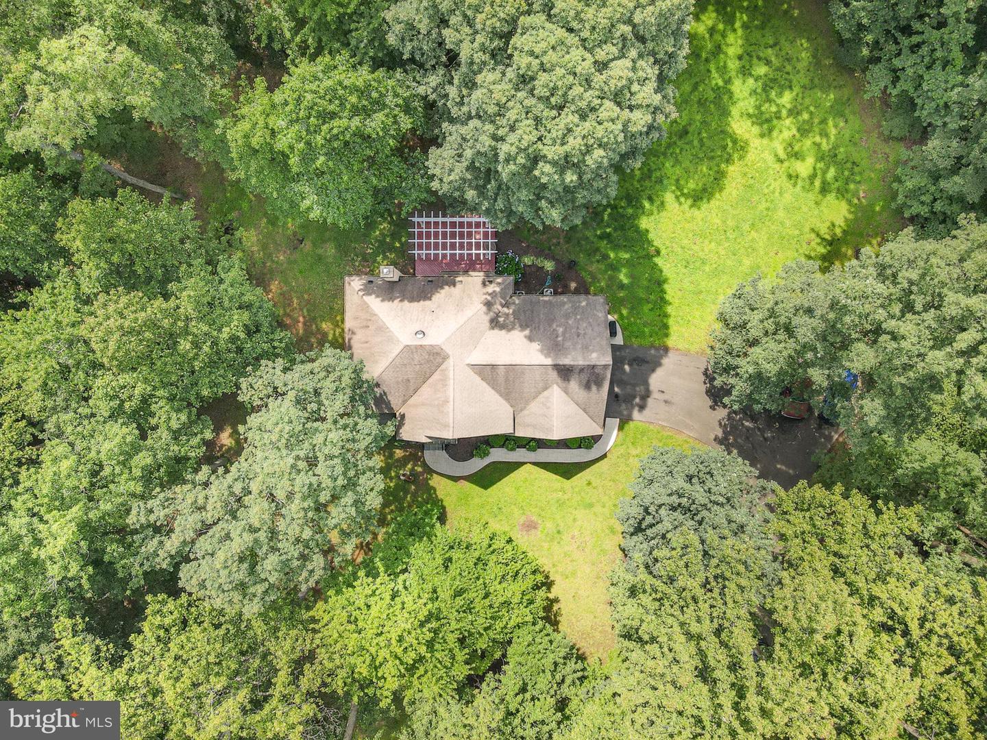 5811 WINDSOR RETREAT, WARRENTON, Virginia 20187, 4 Bedrooms Bedrooms, ,2 BathroomsBathrooms,Residential,For sale,5811 WINDSOR RETREAT,VAFQ2015172 MLS # VAFQ2015172