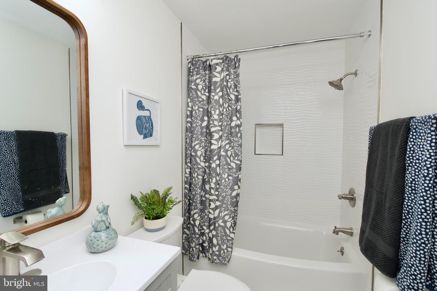 7409 RANGE RD, ALEXANDRIA, Virginia 22306, 4 Bedrooms Bedrooms, ,3 BathroomsBathrooms,Residential,For sale,7409 RANGE RD,VAFX2220488 MLS # VAFX2220488