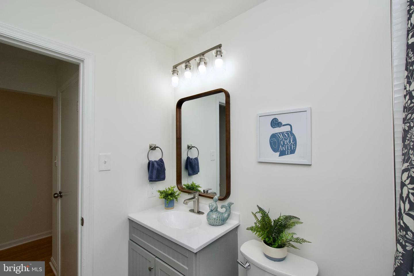 7409 RANGE RD, ALEXANDRIA, Virginia 22306, 4 Bedrooms Bedrooms, ,3 BathroomsBathrooms,Residential,For sale,7409 RANGE RD,VAFX2220488 MLS # VAFX2220488