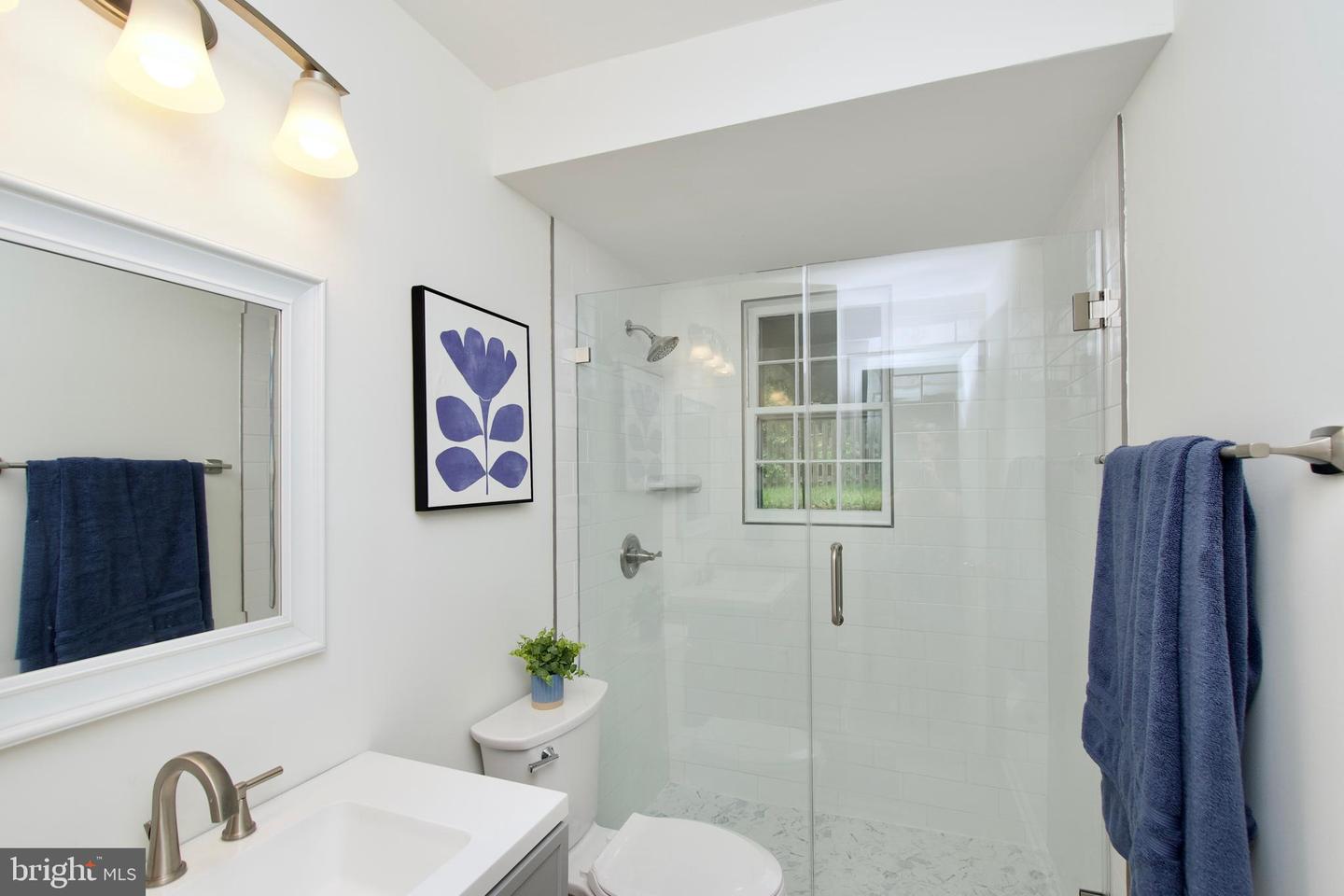7409 RANGE RD, ALEXANDRIA, Virginia 22306, 4 Bedrooms Bedrooms, ,3 BathroomsBathrooms,Residential,For sale,7409 RANGE RD,VAFX2220488 MLS # VAFX2220488