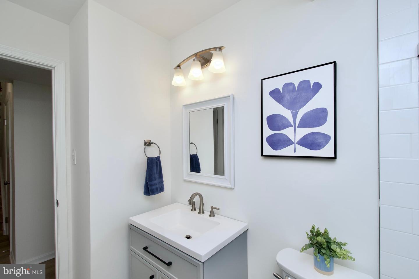 7409 RANGE RD, ALEXANDRIA, Virginia 22306, 4 Bedrooms Bedrooms, ,3 BathroomsBathrooms,Residential,For sale,7409 RANGE RD,VAFX2220488 MLS # VAFX2220488