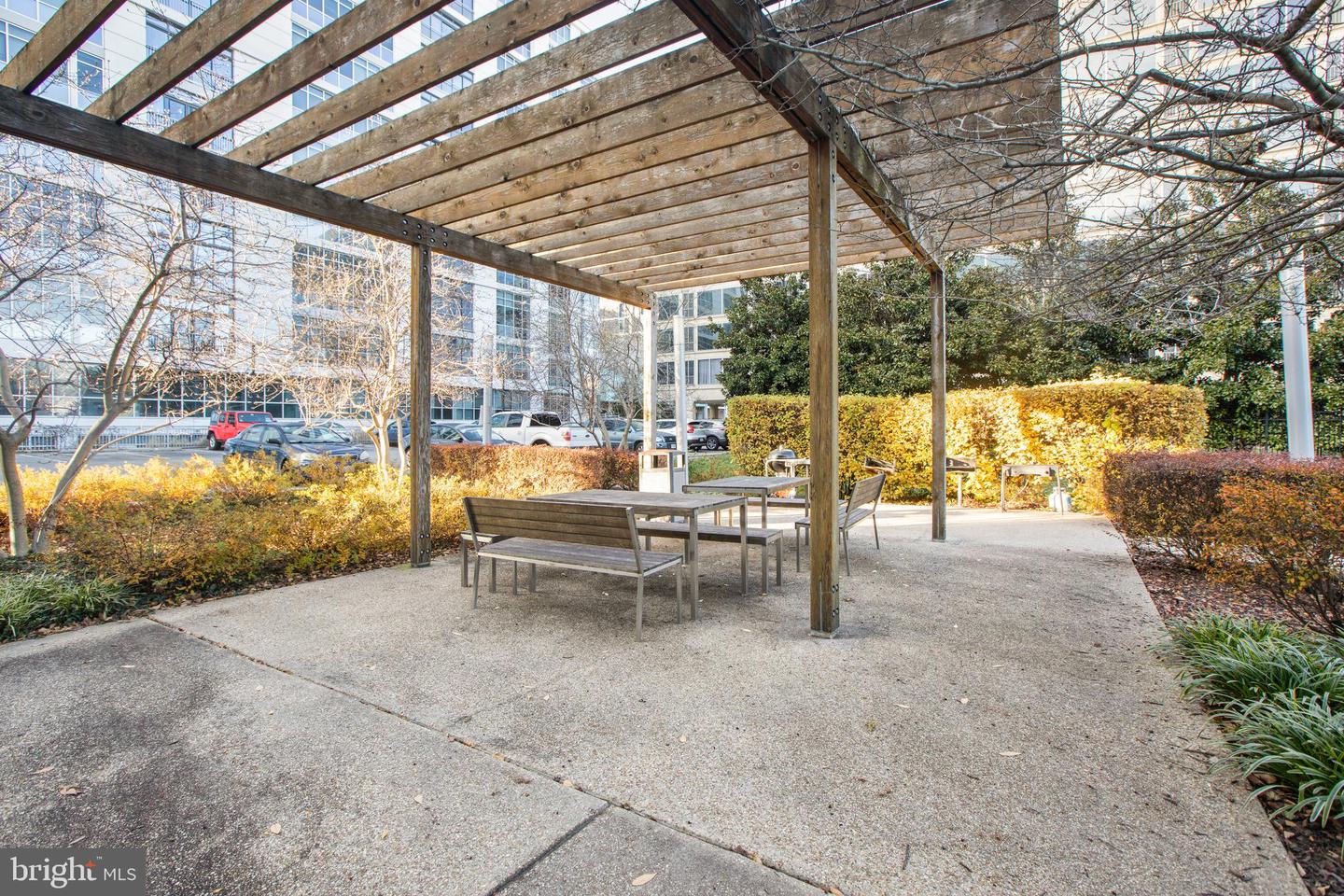 1101 3RD ST SW #104, WASHINGTON, District Of Columbia 20024, 2 Bedrooms Bedrooms, ,1 BathroomBathrooms,Residential,For sale,1101 3RD ST SW #104,DCDC2191518 MLS # DCDC2191518