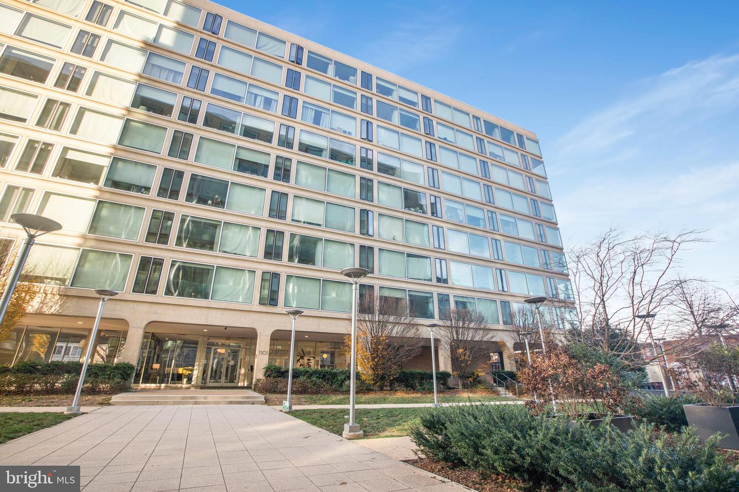 1101 3RD ST SW #104, WASHINGTON, District Of Columbia 20024, 2 Bedrooms Bedrooms, ,1 BathroomBathrooms,Residential,For sale,1101 3RD ST SW #104,DCDC2191518 MLS # DCDC2191518