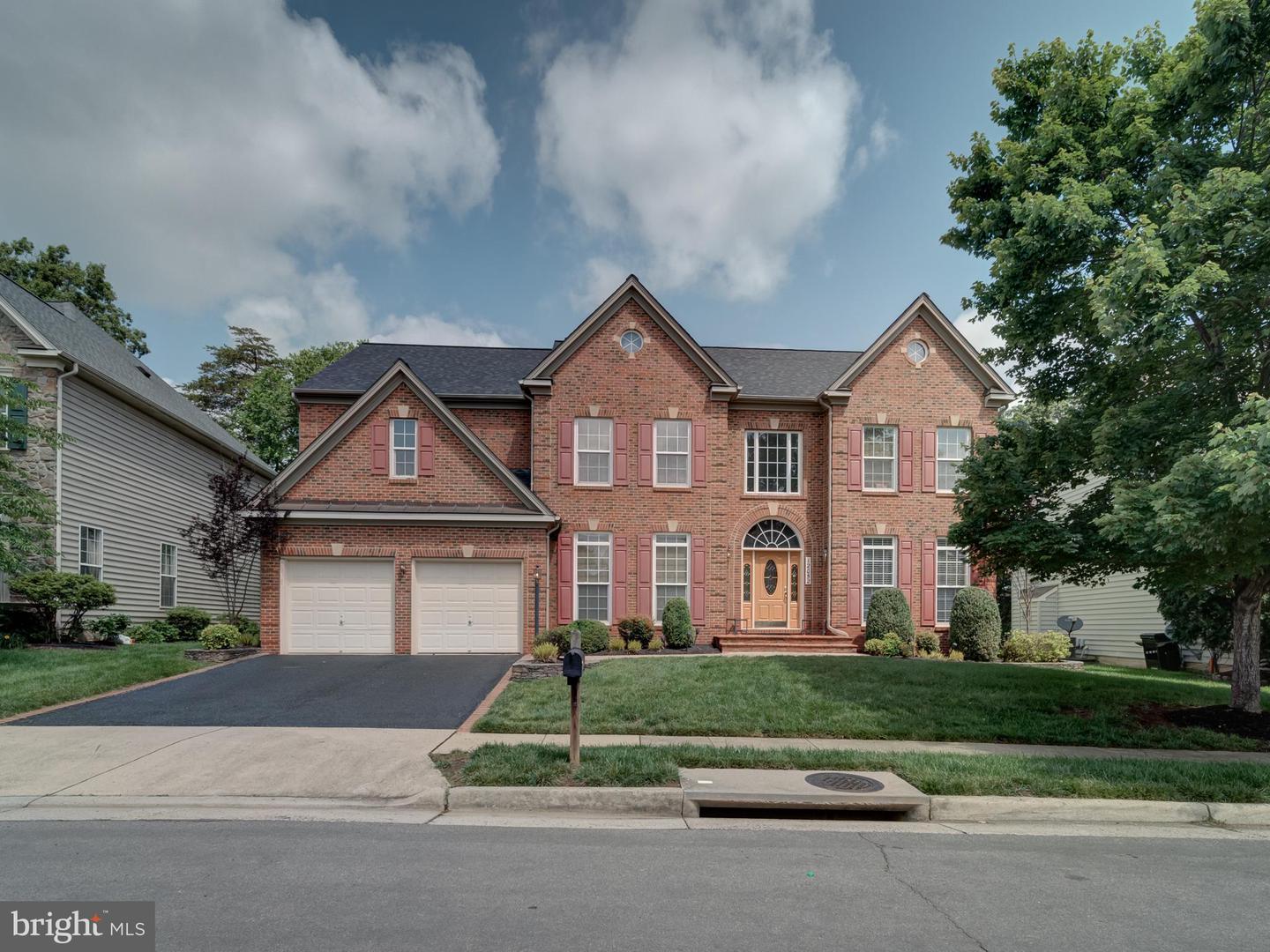 12052 PAPER BIRCH LN, GAINESVILLE, Virginia 20155, 5 Bedrooms Bedrooms, ,4 BathroomsBathrooms,Residential,For sale,12052 PAPER BIRCH LN,VAPW2091404 MLS # VAPW2091404