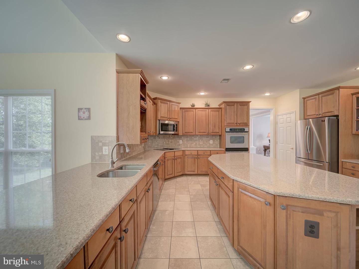 12052 PAPER BIRCH LN, GAINESVILLE, Virginia 20155, 5 Bedrooms Bedrooms, ,4 BathroomsBathrooms,Residential,For sale,12052 PAPER BIRCH LN,VAPW2091404 MLS # VAPW2091404