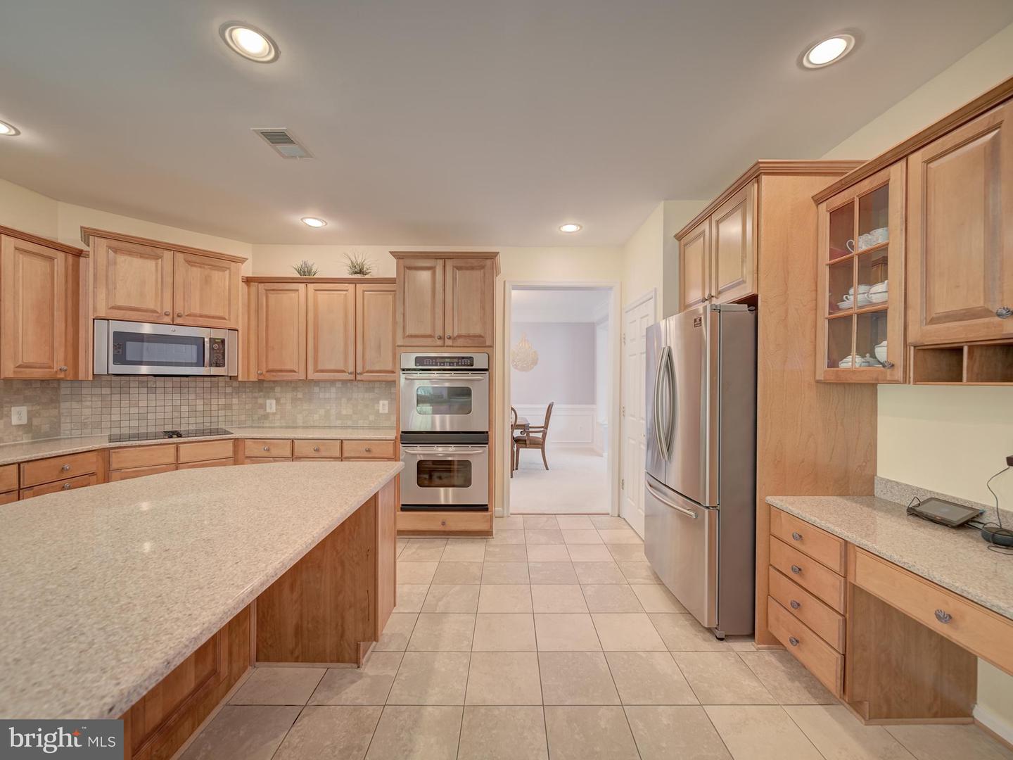12052 PAPER BIRCH LN, GAINESVILLE, Virginia 20155, 5 Bedrooms Bedrooms, ,4 BathroomsBathrooms,Residential,For sale,12052 PAPER BIRCH LN,VAPW2091404 MLS # VAPW2091404