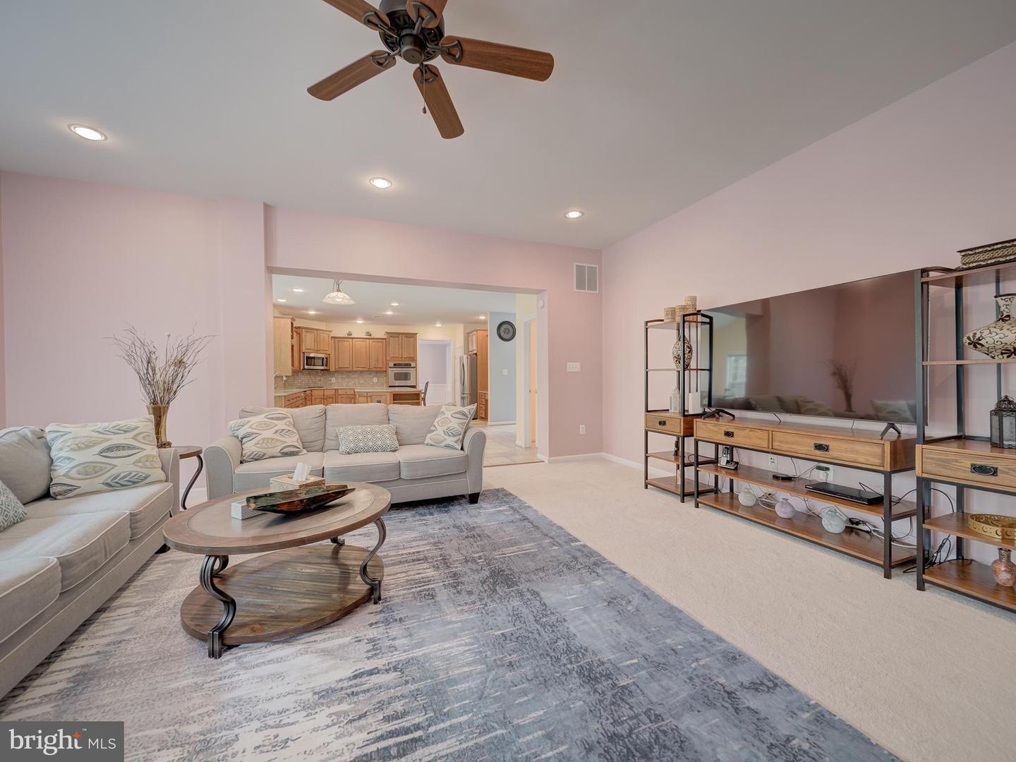 12052 PAPER BIRCH LN, GAINESVILLE, Virginia 20155, 5 Bedrooms Bedrooms, ,4 BathroomsBathrooms,Residential,For sale,12052 PAPER BIRCH LN,VAPW2091404 MLS # VAPW2091404