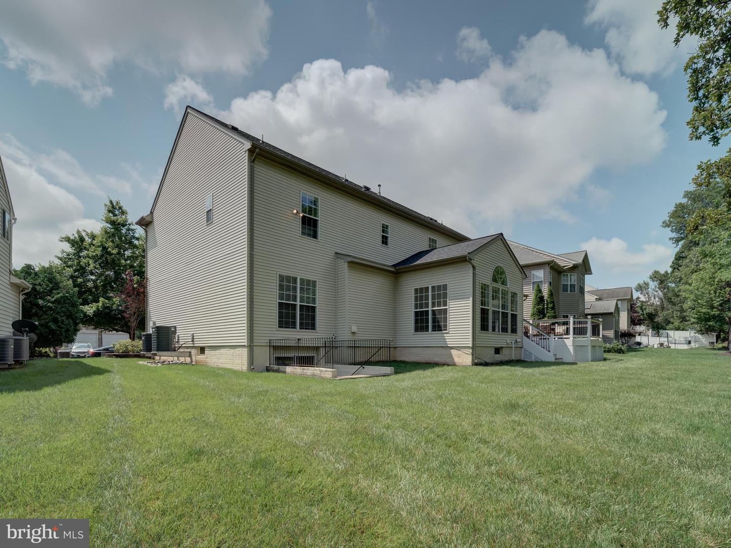 12052 PAPER BIRCH LN, GAINESVILLE, Virginia 20155, 5 Bedrooms Bedrooms, ,4 BathroomsBathrooms,Residential,For sale,12052 PAPER BIRCH LN,VAPW2091404 MLS # VAPW2091404