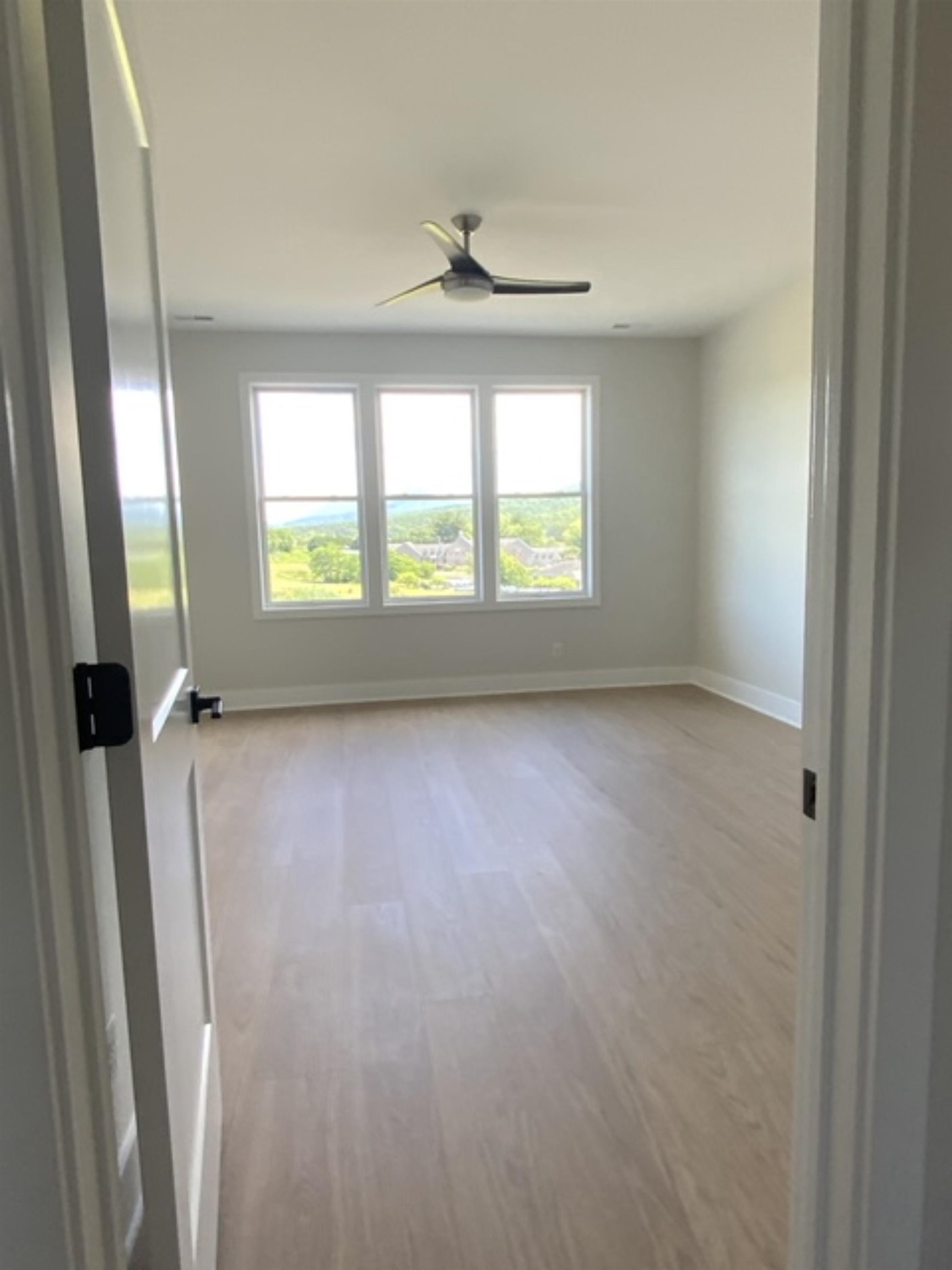115 HAXBY CT, ROCKINGHAM, Virginia 22801, 3 Bedrooms Bedrooms, ,2 BathroomsBathrooms,Residential,115 HAXBY CT,665634 MLS # 665634