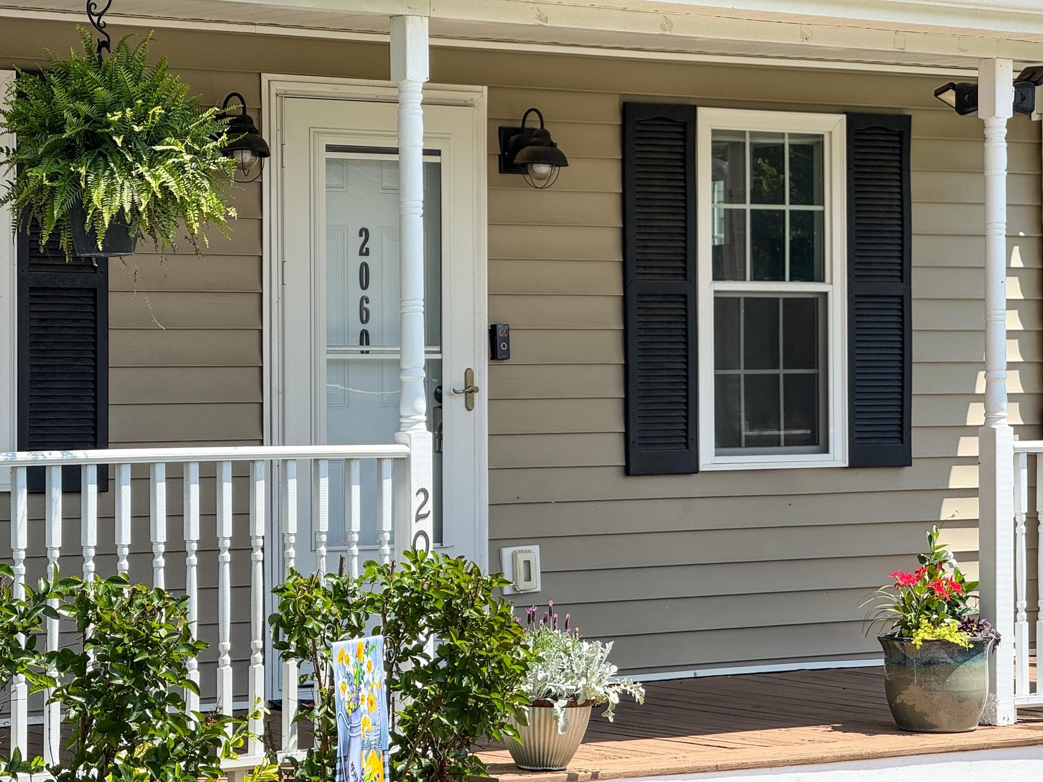 2060 RICE AVE, WAYNESBORO, Virginia 22980, 2 Bedrooms Bedrooms, ,2 BathroomsBathrooms,Residential,2060 RICE AVE,665638 MLS # 665638