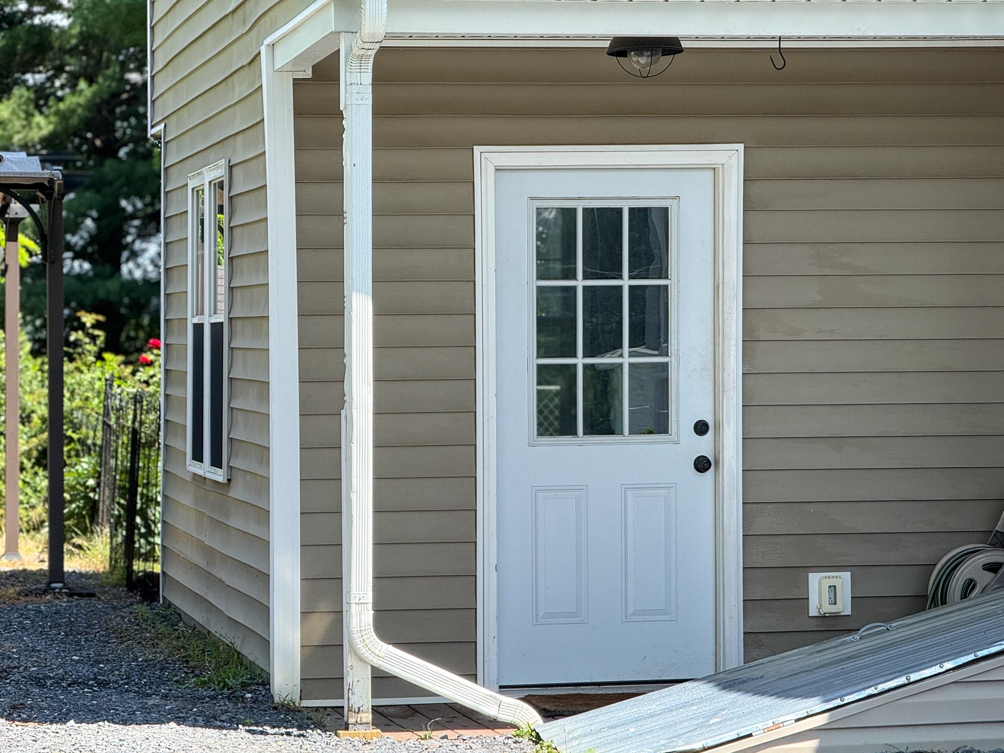 2060 RICE AVE, WAYNESBORO, Virginia 22980, 2 Bedrooms Bedrooms, ,2 BathroomsBathrooms,Residential,2060 RICE AVE,665638 MLS # 665638