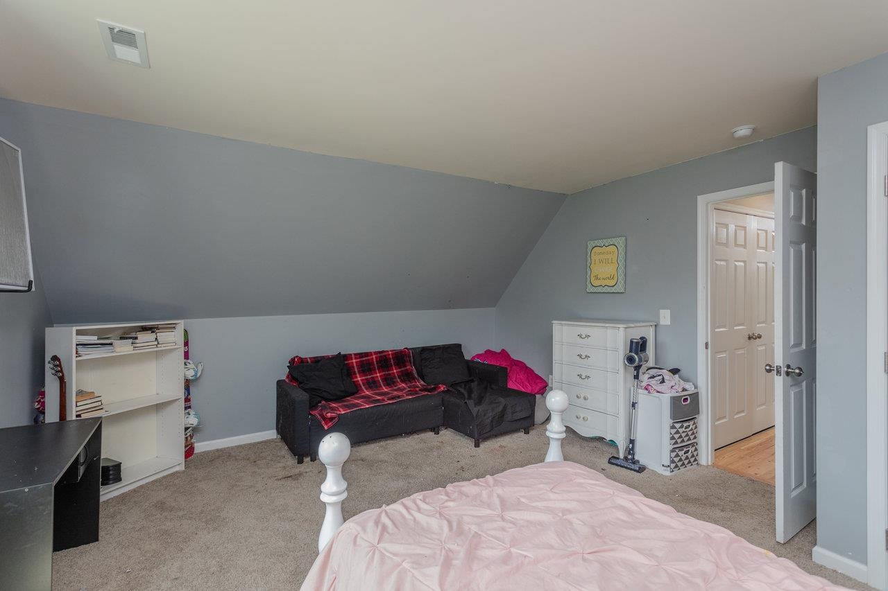 160 JILLIAN LN, PENN LAIRD, Virginia 22846, 5 Bedrooms Bedrooms, ,3 BathroomsBathrooms,Residential,160 JILLIAN LN,665643 MLS # 665643