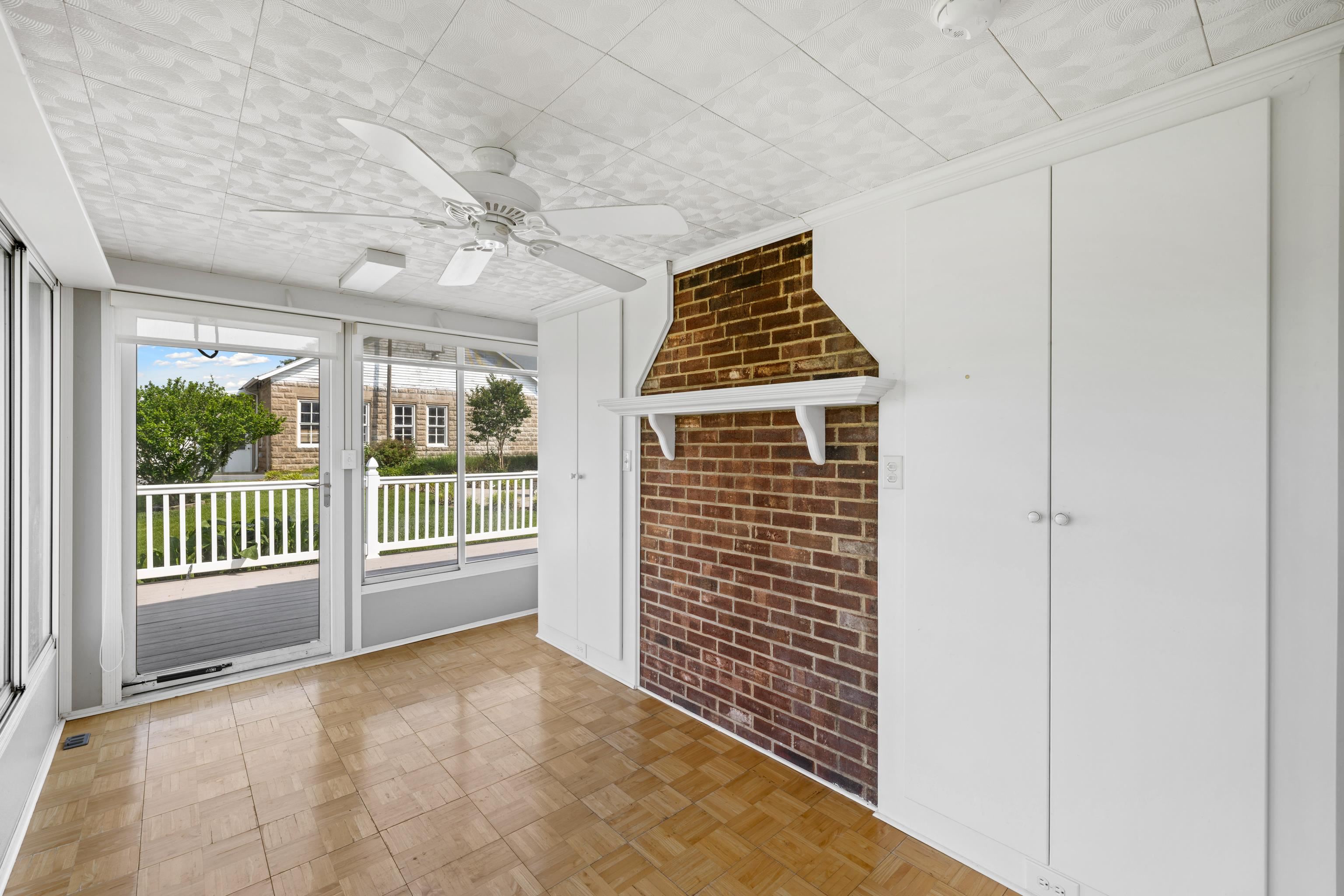 887 NATURAL CHIMNEYS RD, MOUNT SOLON, Virginia 22843, 4 Bedrooms Bedrooms, ,3 BathroomsBathrooms,Residential,887 NATURAL CHIMNEYS RD,665647 MLS # 665647