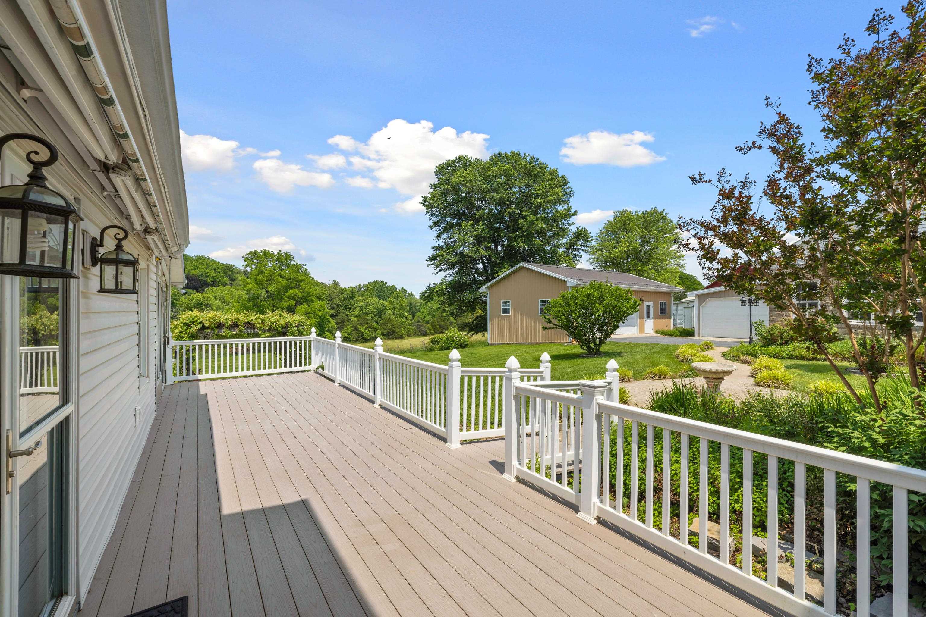 887 NATURAL CHIMNEYS RD, MOUNT SOLON, Virginia 22843, 4 Bedrooms Bedrooms, ,3 BathroomsBathrooms,Residential,887 NATURAL CHIMNEYS RD,665647 MLS # 665647