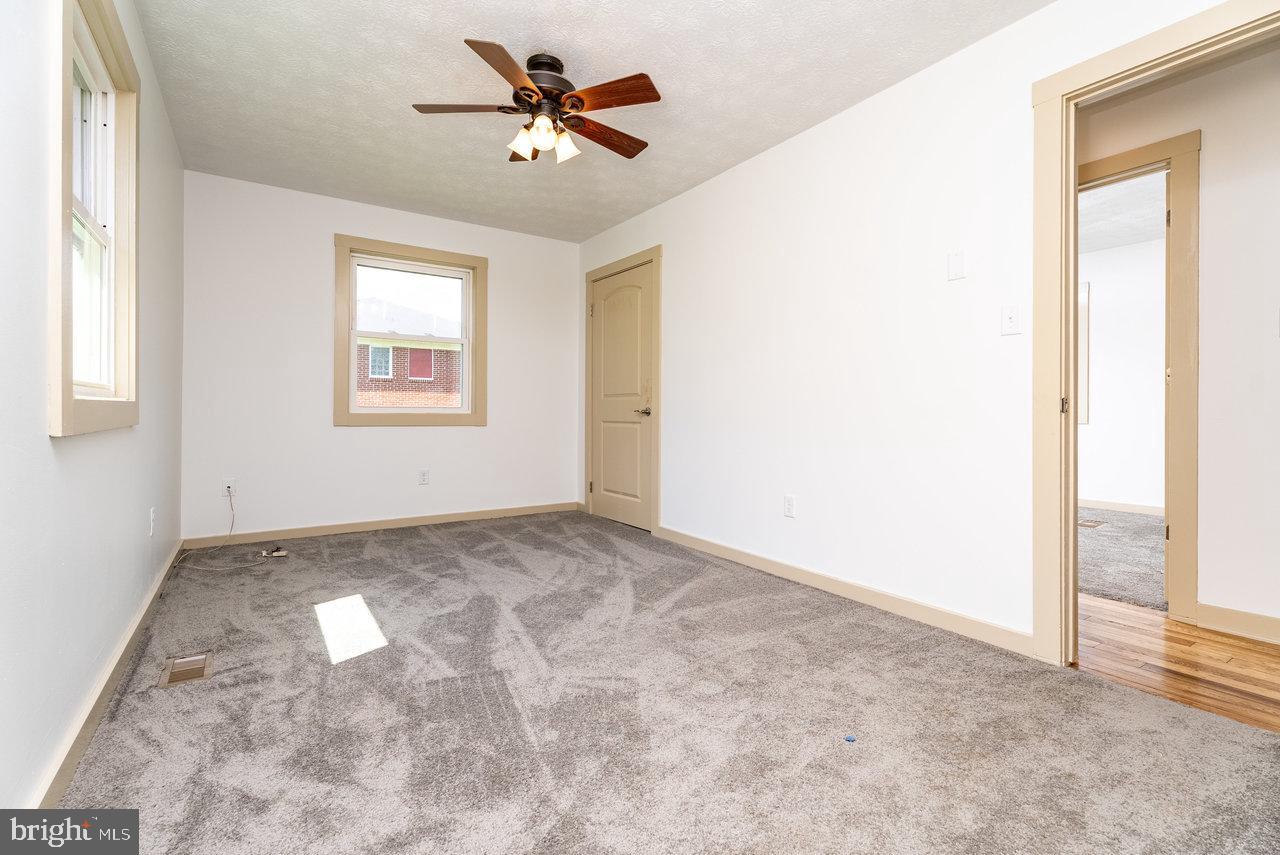 192 JACKSON AVE, NEW MARKET, Virginia 22844, 4 Bedrooms Bedrooms, ,2 BathroomsBathrooms,Residential,For sale,192 JACKSON AVE,VASH2011336 MLS # VASH2011336