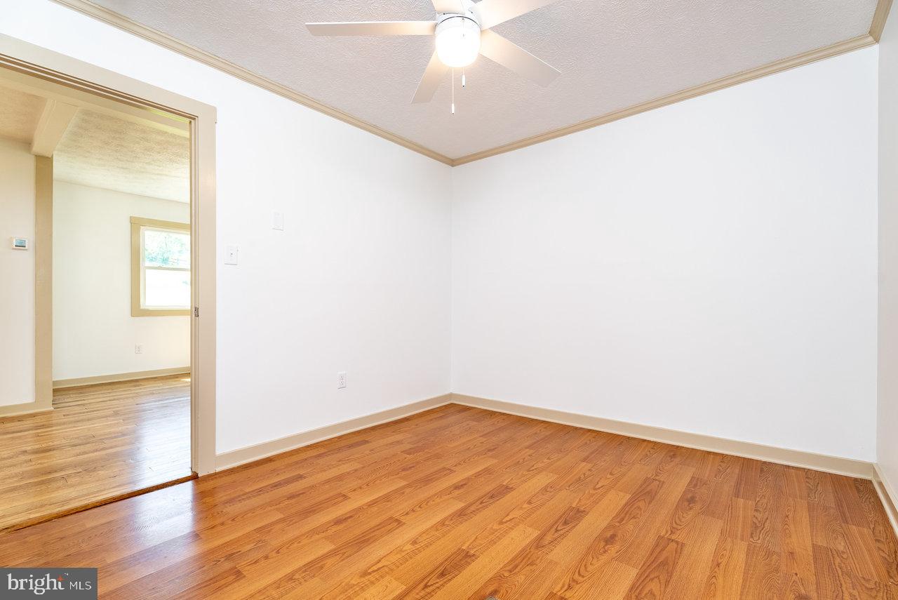 192 JACKSON AVE, NEW MARKET, Virginia 22844, 4 Bedrooms Bedrooms, ,2 BathroomsBathrooms,Residential,For sale,192 JACKSON AVE,VASH2011336 MLS # VASH2011336