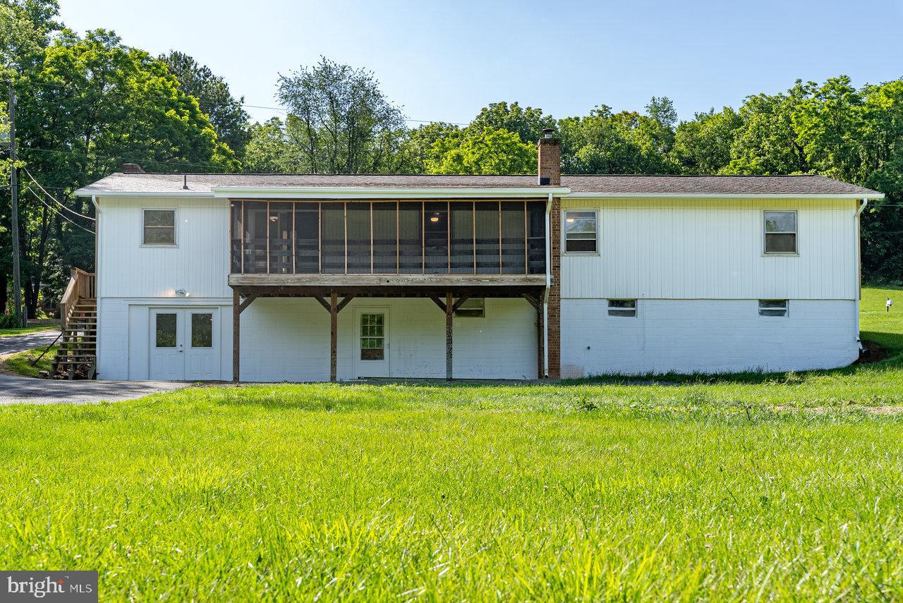 192 JACKSON AVE, NEW MARKET, Virginia 22844, 4 Bedrooms Bedrooms, ,2 BathroomsBathrooms,Residential,For sale,192 JACKSON AVE,VASH2011336 MLS # VASH2011336