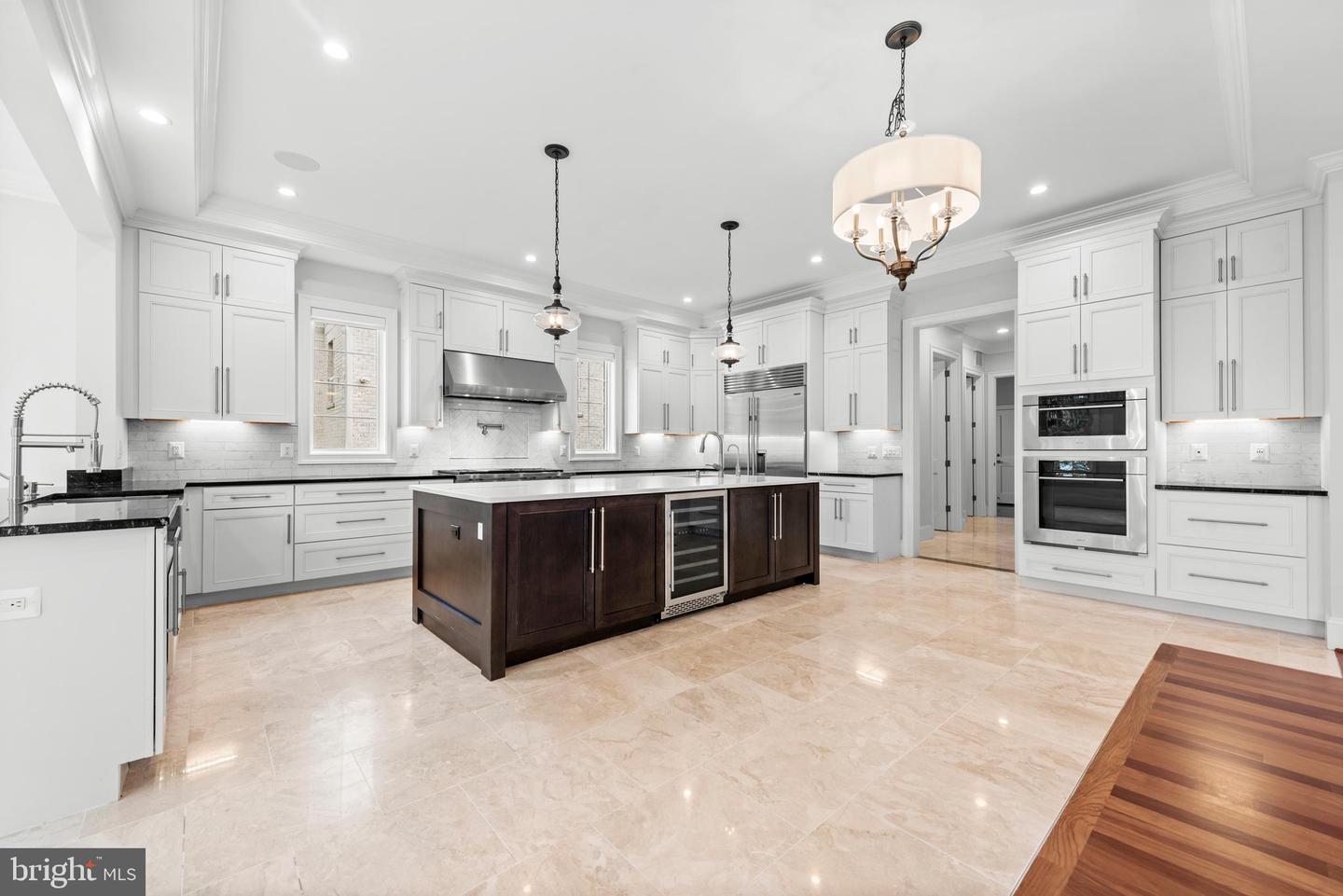 7003 CHURCHILL RD, MCLEAN, Virginia 22101, 7 Bedrooms Bedrooms, ,6 BathroomsBathrooms,Residential,For sale,7003 CHURCHILL RD,VAFX2240334 MLS # VAFX2240334