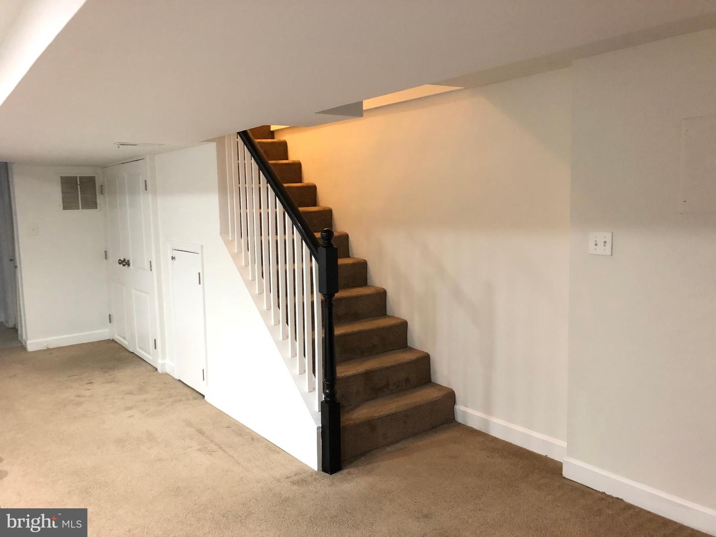 5035 SARGENT RD NE, WASHINGTON, District Of Columbia 20017, 3 Bedrooms Bedrooms, ,2 BathroomsBathrooms,Residential,For sale,5035 SARGENT RD NE,DCDC2200632 MLS # DCDC2200632