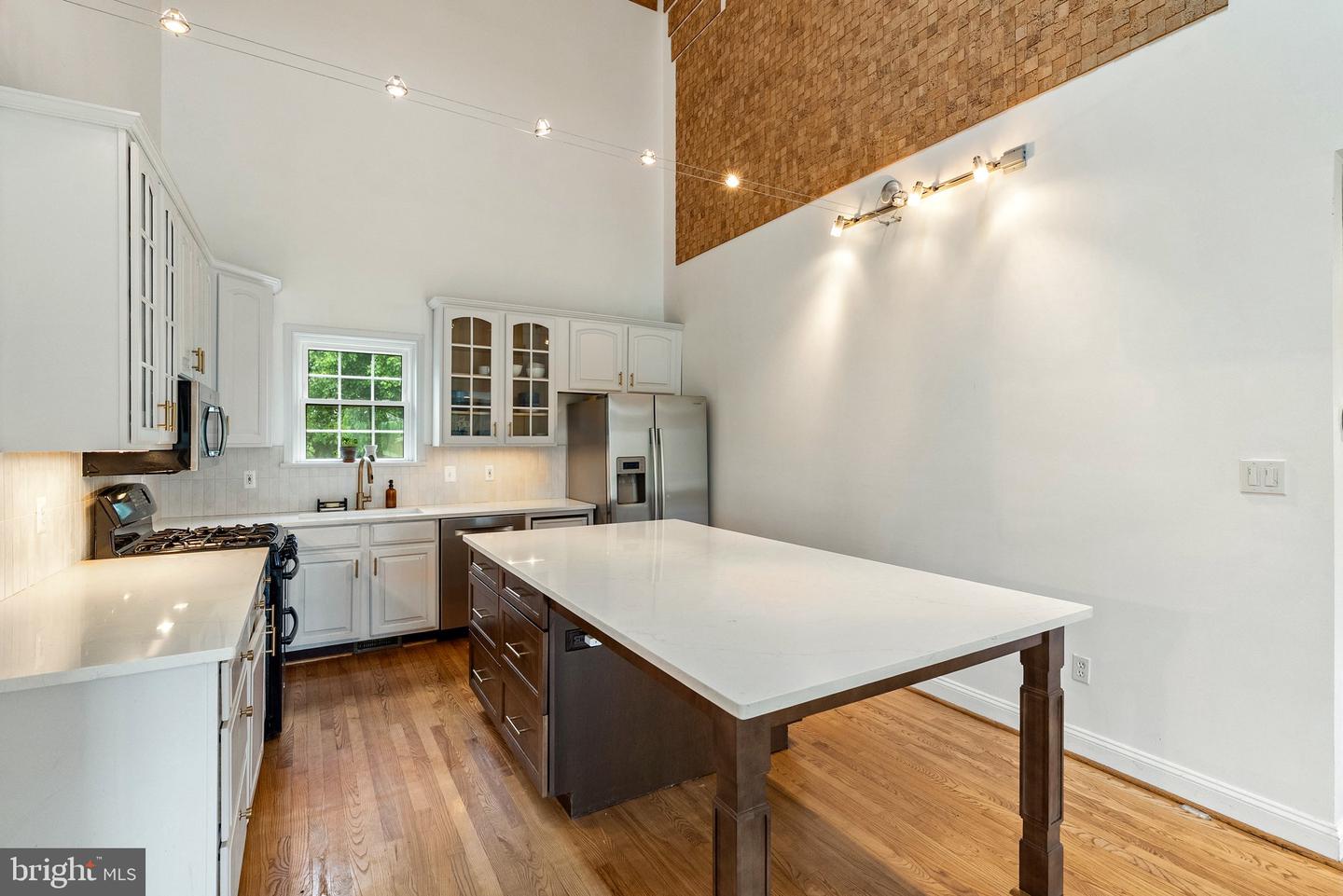 21073 ST LOUIS RD, MIDDLEBURG, Virginia 20117, 4 Bedrooms Bedrooms, ,3 BathroomsBathrooms,Residential,For sale,21073 ST LOUIS RD,VALO2096552 MLS # VALO2096552