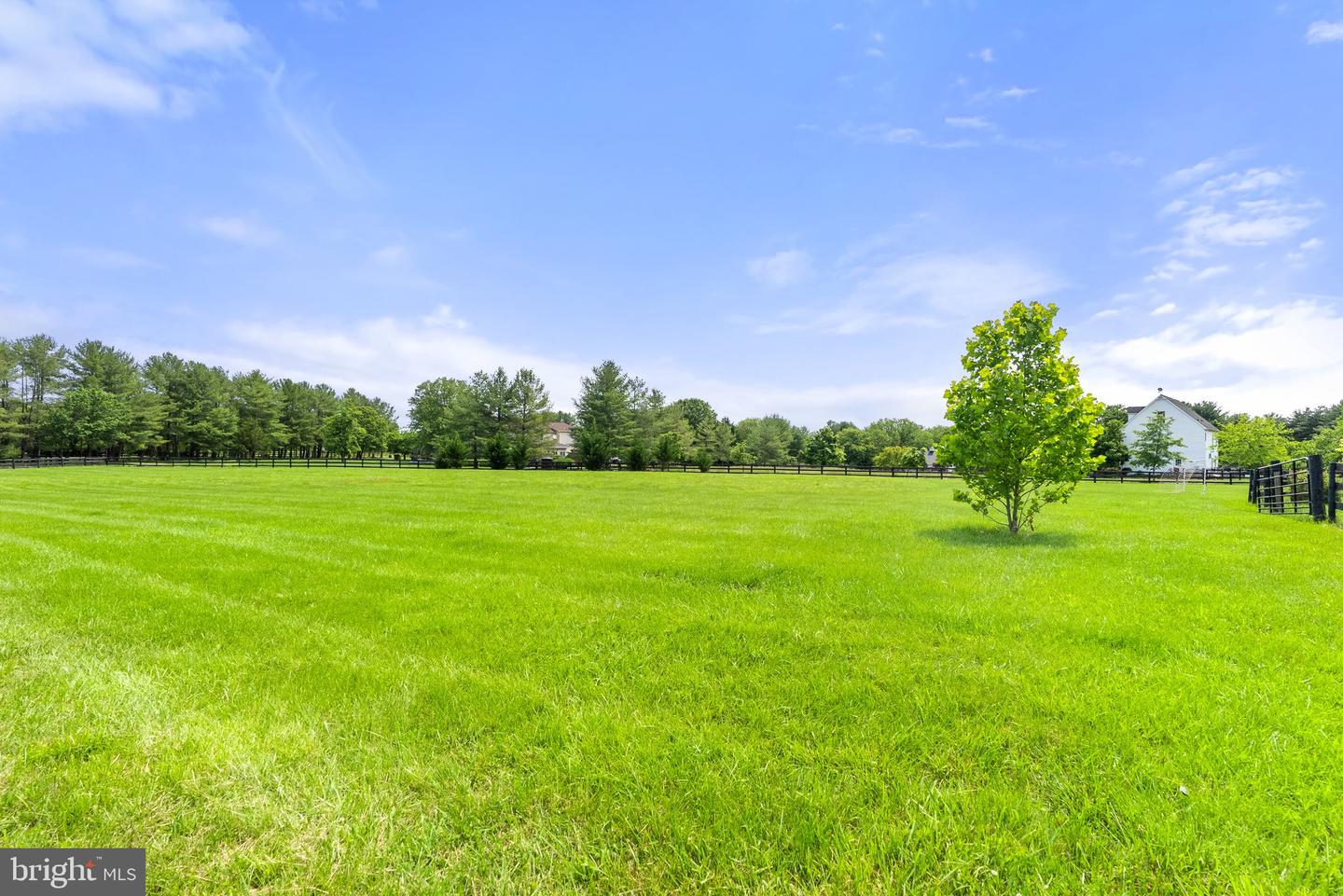 21073 ST LOUIS RD, MIDDLEBURG, Virginia 20117, 4 Bedrooms Bedrooms, ,3 BathroomsBathrooms,Residential,For sale,21073 ST LOUIS RD,VALO2096552 MLS # VALO2096552