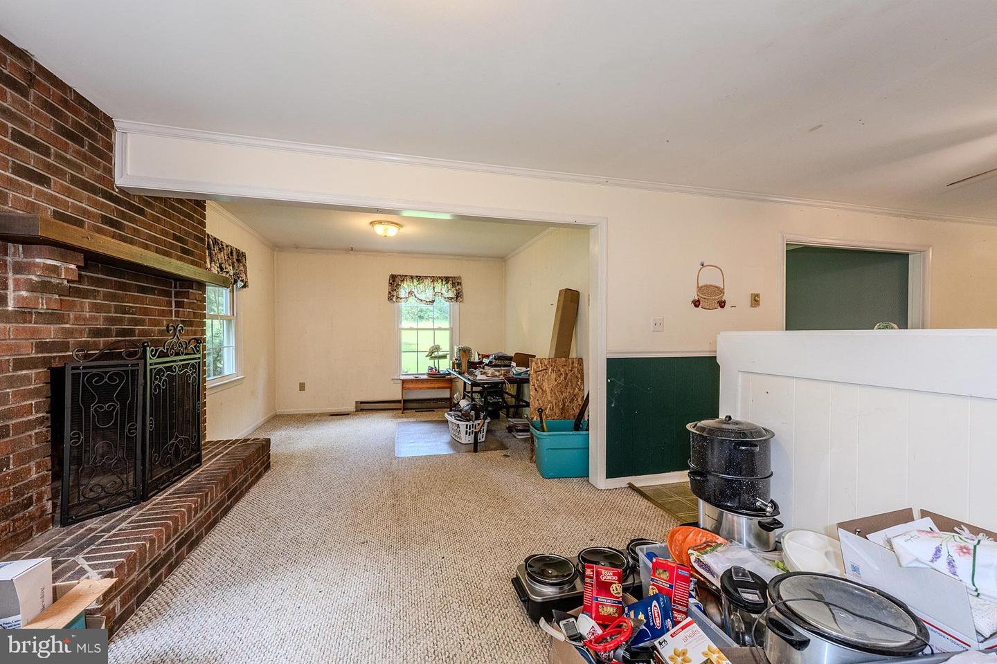 484 VIEWTOWN RD, AMISSVILLE, Virginia 20106, 4 Bedrooms Bedrooms, ,3 BathroomsBathrooms,Residential,For sale,484 VIEWTOWN RD,VARP2002094 MLS # VARP2002094