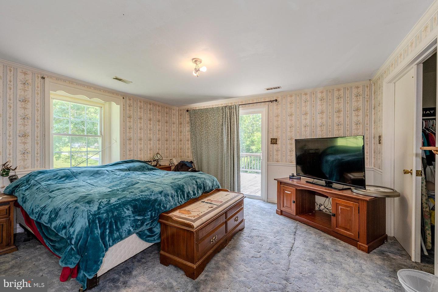 484 VIEWTOWN RD, AMISSVILLE, Virginia 20106, 4 Bedrooms Bedrooms, ,3 BathroomsBathrooms,Residential,For sale,484 VIEWTOWN RD,VARP2002094 MLS # VARP2002094