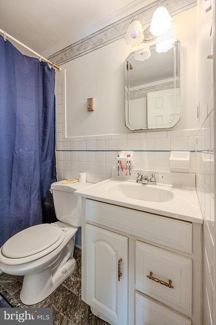 484 VIEWTOWN RD, AMISSVILLE, Virginia 20106, 4 Bedrooms Bedrooms, ,3 BathroomsBathrooms,Residential,For sale,484 VIEWTOWN RD,VARP2002094 MLS # VARP2002094