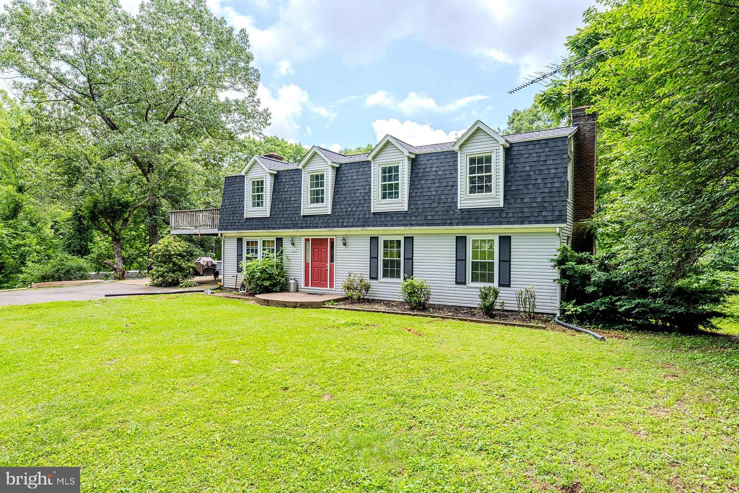 484 VIEWTOWN RD, AMISSVILLE, Virginia 20106, 4 Bedrooms Bedrooms, ,3 BathroomsBathrooms,Residential,For sale,484 VIEWTOWN RD,VARP2002094 MLS # VARP2002094