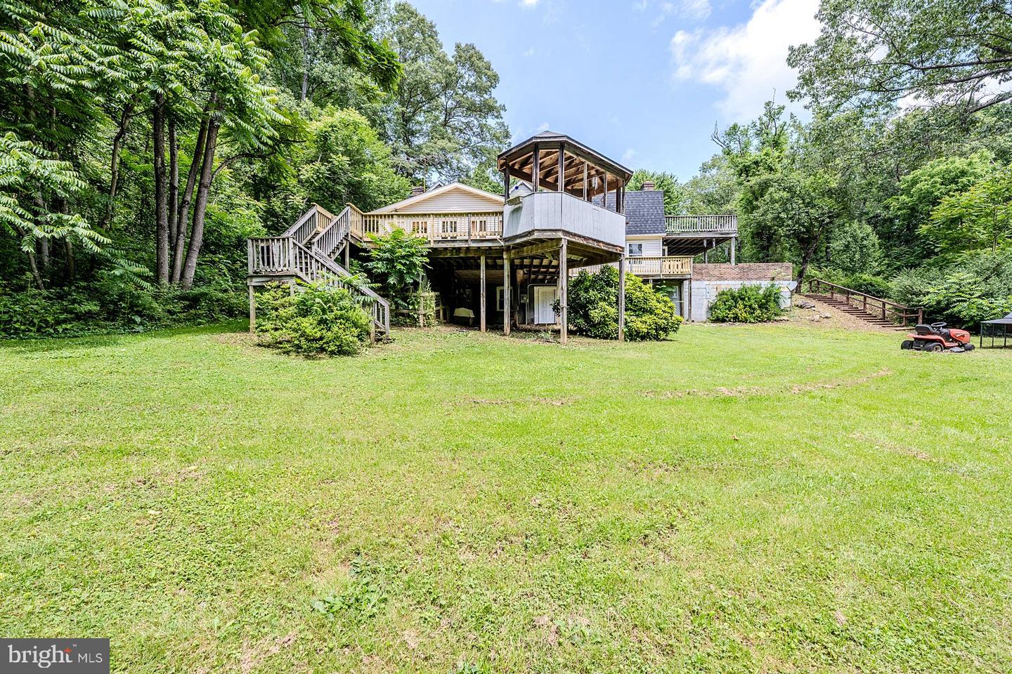 484 VIEWTOWN RD, AMISSVILLE, Virginia 20106, 4 Bedrooms Bedrooms, ,3 BathroomsBathrooms,Residential,For sale,484 VIEWTOWN RD,VARP2002094 MLS # VARP2002094