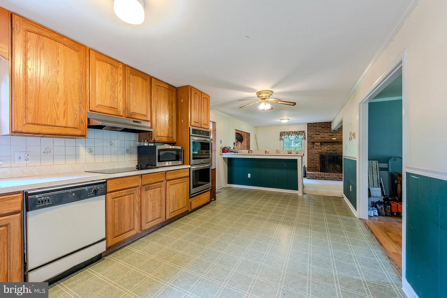 484 VIEWTOWN RD, AMISSVILLE, Virginia 20106, 4 Bedrooms Bedrooms, ,3 BathroomsBathrooms,Residential,For sale,484 VIEWTOWN RD,VARP2002094 MLS # VARP2002094