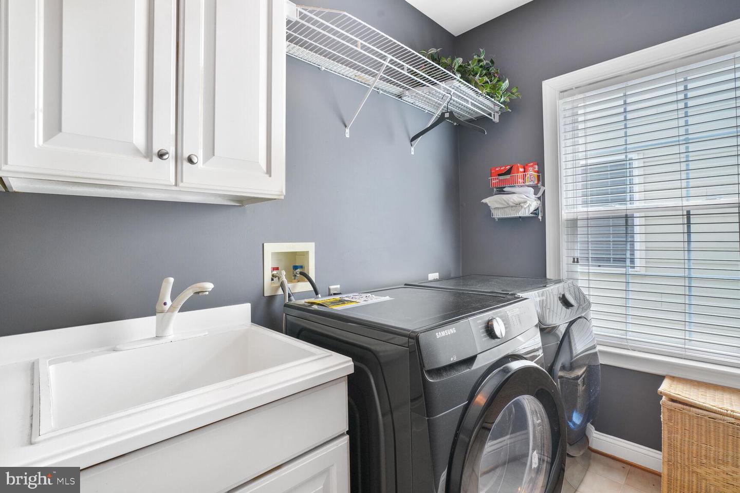 2830 NORBORNE PL, OAKTON, Virginia 22124, 4 Bedrooms Bedrooms, ,4 BathroomsBathrooms,Residential,For sale,2830 NORBORNE PL,VAFX2242230 MLS # VAFX2242230