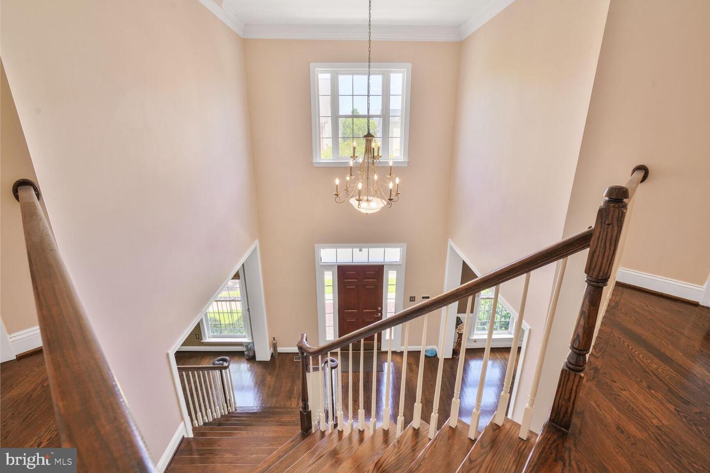 2830 NORBORNE PL, OAKTON, Virginia 22124, 4 Bedrooms Bedrooms, ,4 BathroomsBathrooms,Residential,For sale,2830 NORBORNE PL,VAFX2242230 MLS # VAFX2242230