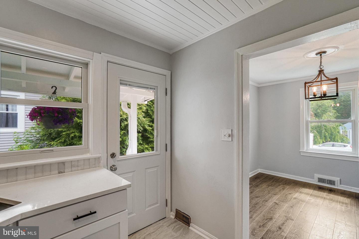 2900 BROOK DR, FALLS CHURCH, Virginia 22042, 4 Bedrooms Bedrooms, ,1 BathroomBathrooms,Residential,For sale,2900 BROOK DR,VAFX2242672 MLS # VAFX2242672