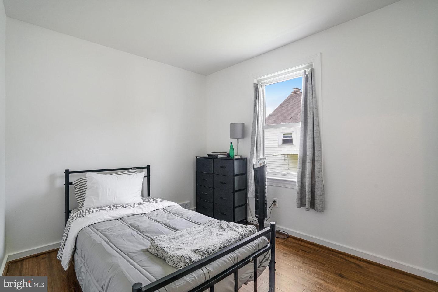 2900 BROOK DR, FALLS CHURCH, Virginia 22042, 4 Bedrooms Bedrooms, ,1 BathroomBathrooms,Residential,For sale,2900 BROOK DR,VAFX2242672 MLS # VAFX2242672
