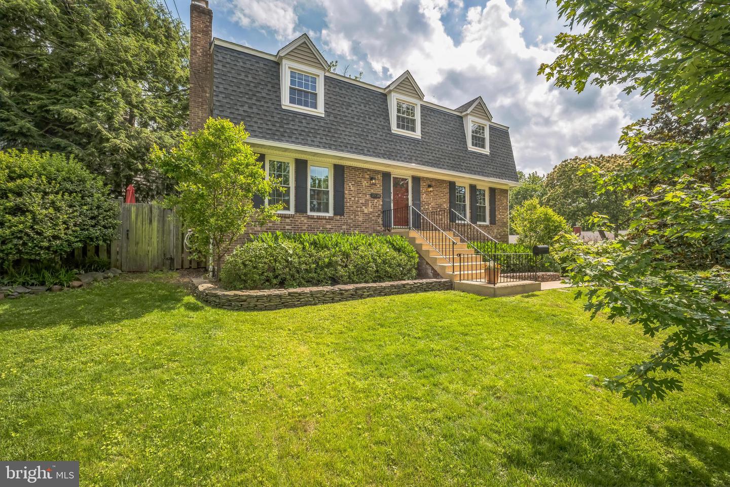 3930 6TH ST S, ARLINGTON, Virginia 22204, 4 Bedrooms Bedrooms, ,2 BathroomsBathrooms,Residential,For sale,3930 6TH ST S,VAAR2058326 MLS # VAAR2058326