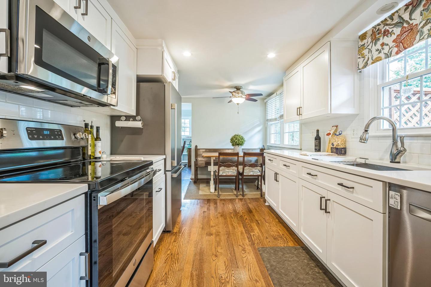 3930 6TH ST S, ARLINGTON, Virginia 22204, 4 Bedrooms Bedrooms, ,2 BathroomsBathrooms,Residential,For sale,3930 6TH ST S,VAAR2058326 MLS # VAAR2058326