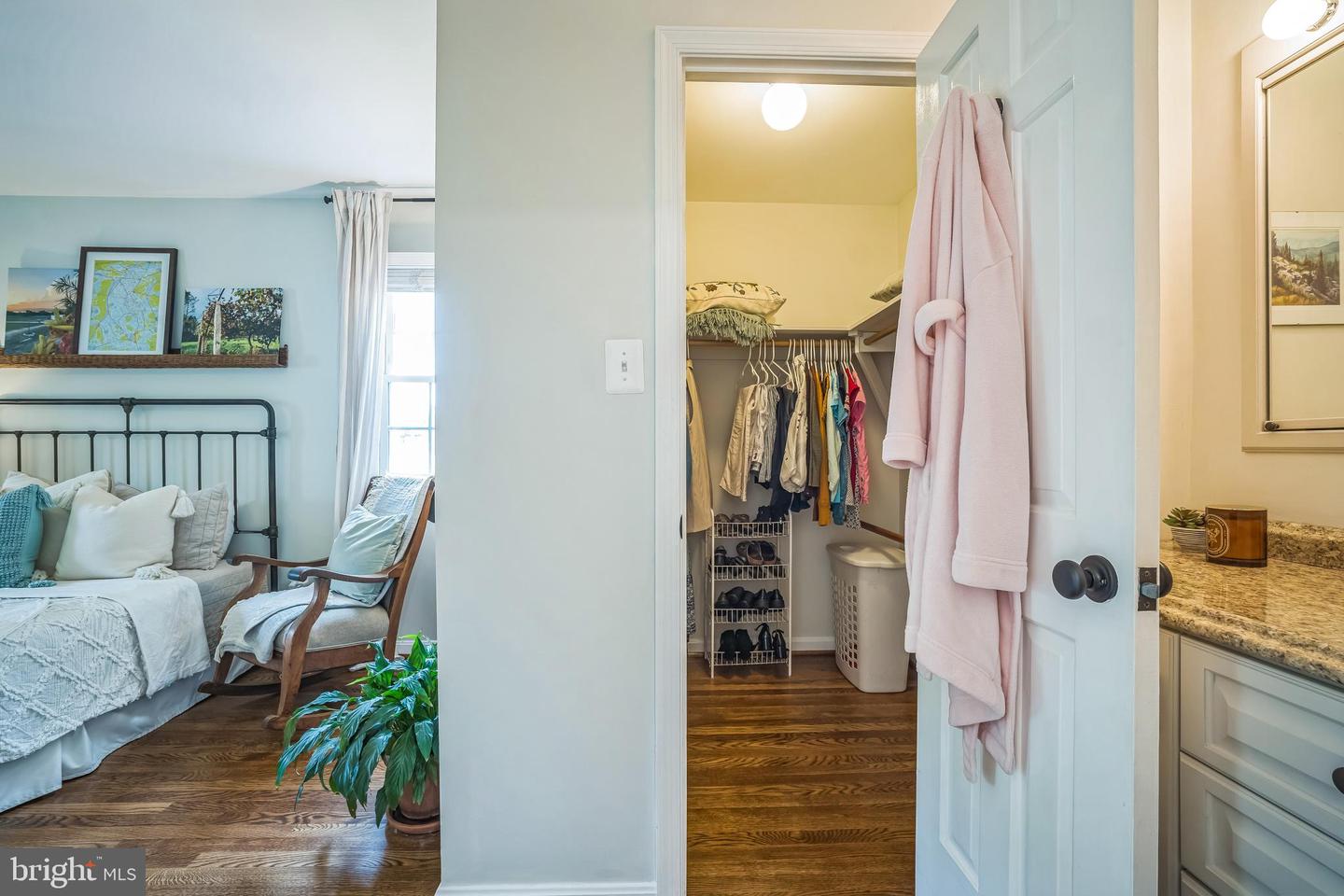 3930 6TH ST S, ARLINGTON, Virginia 22204, 4 Bedrooms Bedrooms, ,2 BathroomsBathrooms,Residential,For sale,3930 6TH ST S,VAAR2058326 MLS # VAAR2058326