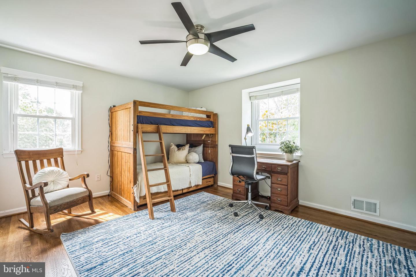 3930 6TH ST S, ARLINGTON, Virginia 22204, 4 Bedrooms Bedrooms, ,2 BathroomsBathrooms,Residential,For sale,3930 6TH ST S,VAAR2058326 MLS # VAAR2058326