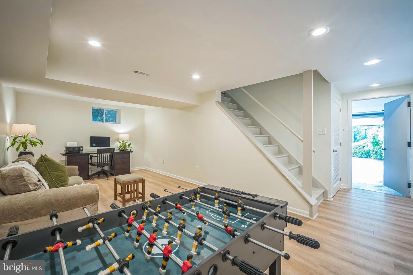 3930 6TH ST S, ARLINGTON, Virginia 22204, 4 Bedrooms Bedrooms, ,2 BathroomsBathrooms,Residential,For sale,3930 6TH ST S,VAAR2058326 MLS # VAAR2058326