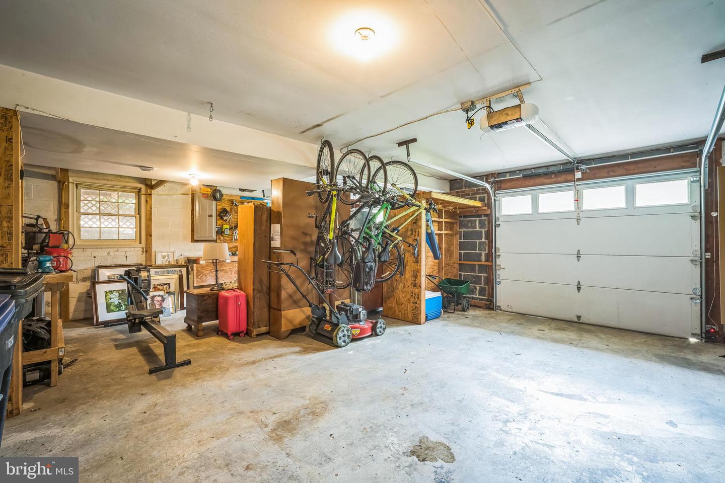 3930 6TH ST S, ARLINGTON, Virginia 22204, 4 Bedrooms Bedrooms, ,2 BathroomsBathrooms,Residential,For sale,3930 6TH ST S,VAAR2058326 MLS # VAAR2058326