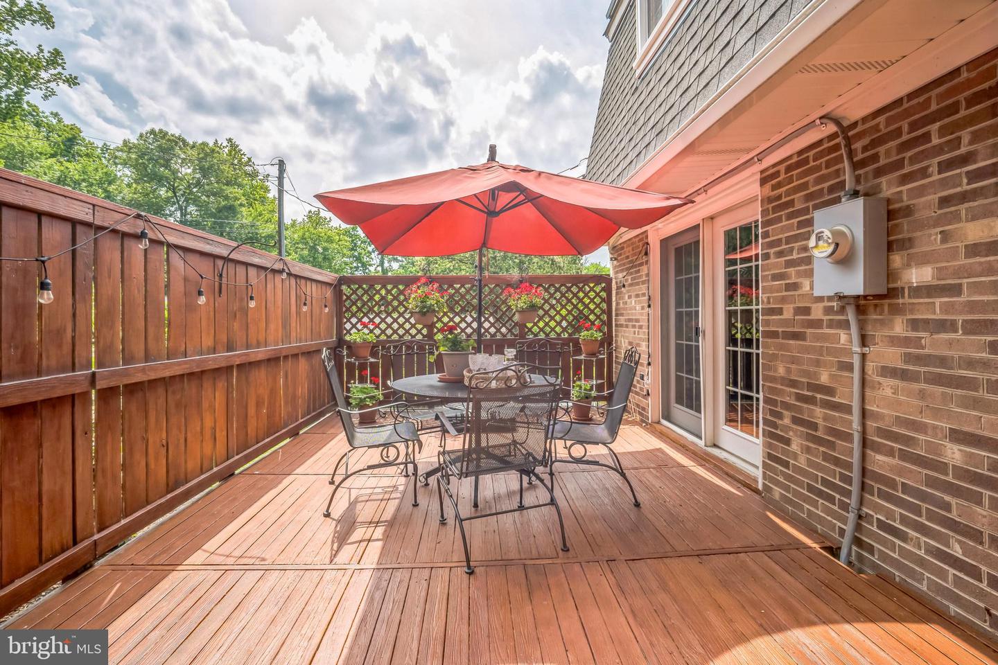 3930 6TH ST S, ARLINGTON, Virginia 22204, 4 Bedrooms Bedrooms, ,2 BathroomsBathrooms,Residential,For sale,3930 6TH ST S,VAAR2058326 MLS # VAAR2058326