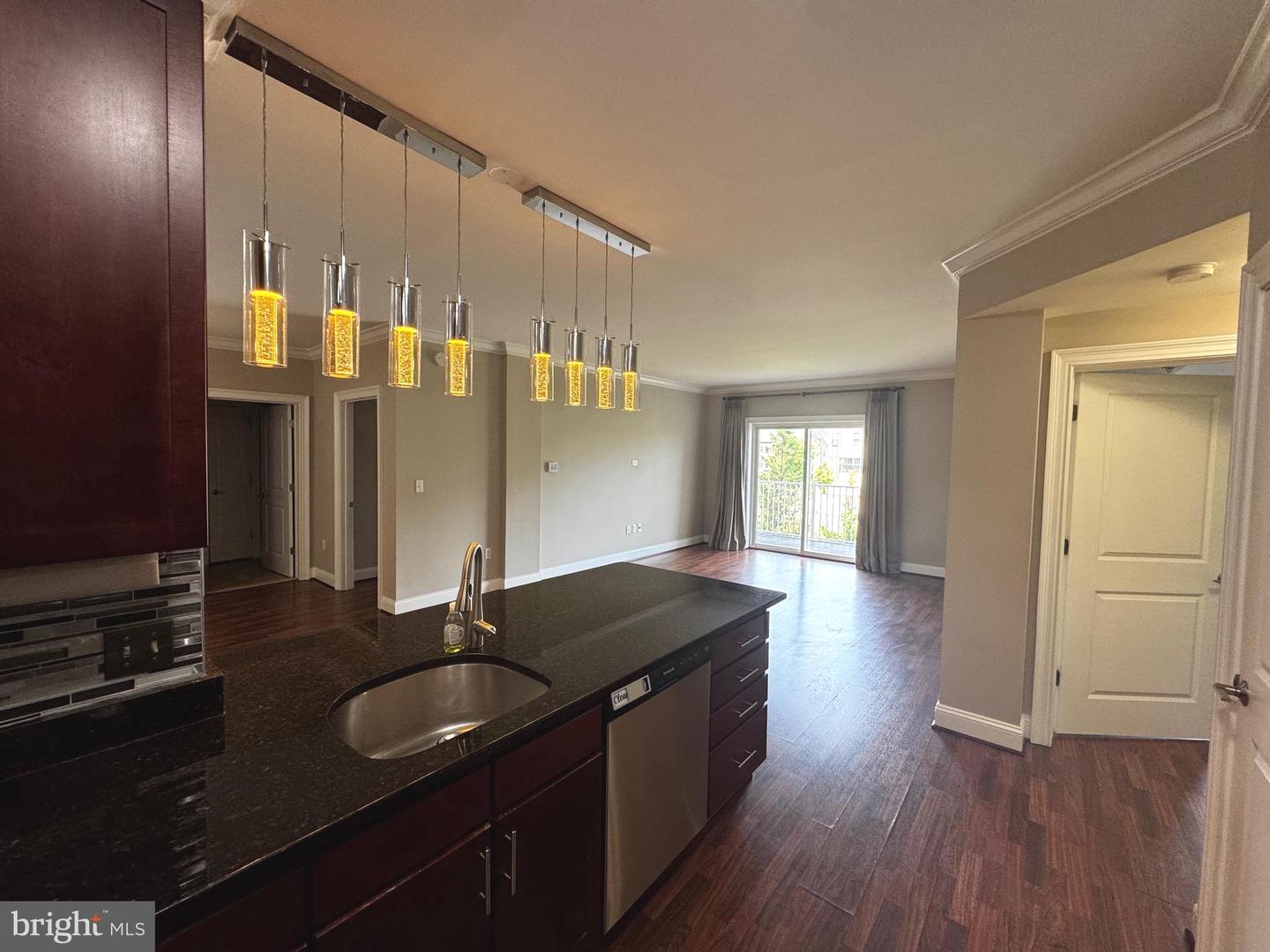 6301 EDSALL RD #224, ALEXANDRIA, Virginia 22312, 2 Bedrooms Bedrooms, ,2 BathroomsBathrooms,Residential,For sale,6301 EDSALL RD #224,VAFX2243900 MLS # VAFX2243900
