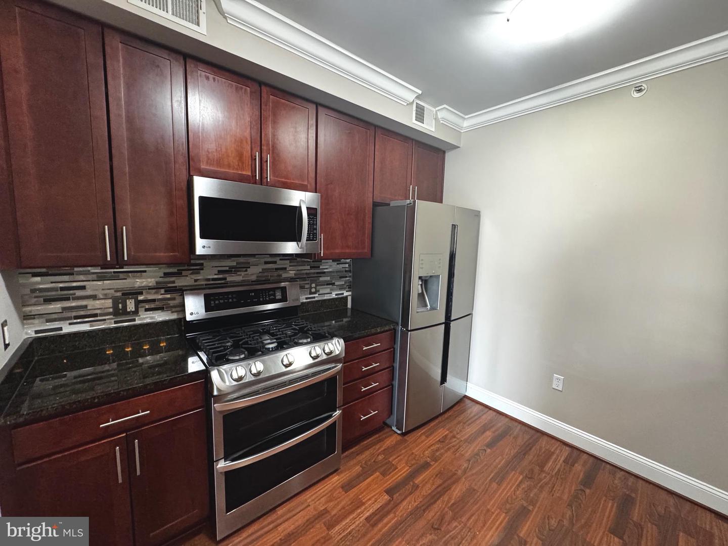 6301 EDSALL RD #224, ALEXANDRIA, Virginia 22312, 2 Bedrooms Bedrooms, ,2 BathroomsBathrooms,Residential,For sale,6301 EDSALL RD #224,VAFX2243900 MLS # VAFX2243900