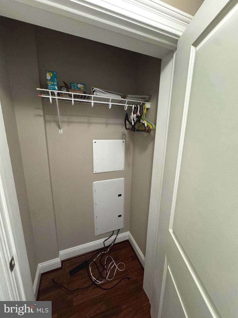 6301 EDSALL RD #224, ALEXANDRIA, Virginia 22312, 2 Bedrooms Bedrooms, ,2 BathroomsBathrooms,Residential,For sale,6301 EDSALL RD #224,VAFX2243900 MLS # VAFX2243900