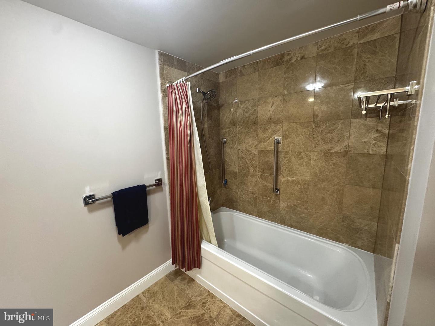 6301 EDSALL RD #224, ALEXANDRIA, Virginia 22312, 2 Bedrooms Bedrooms, ,2 BathroomsBathrooms,Residential,For sale,6301 EDSALL RD #224,VAFX2243900 MLS # VAFX2243900