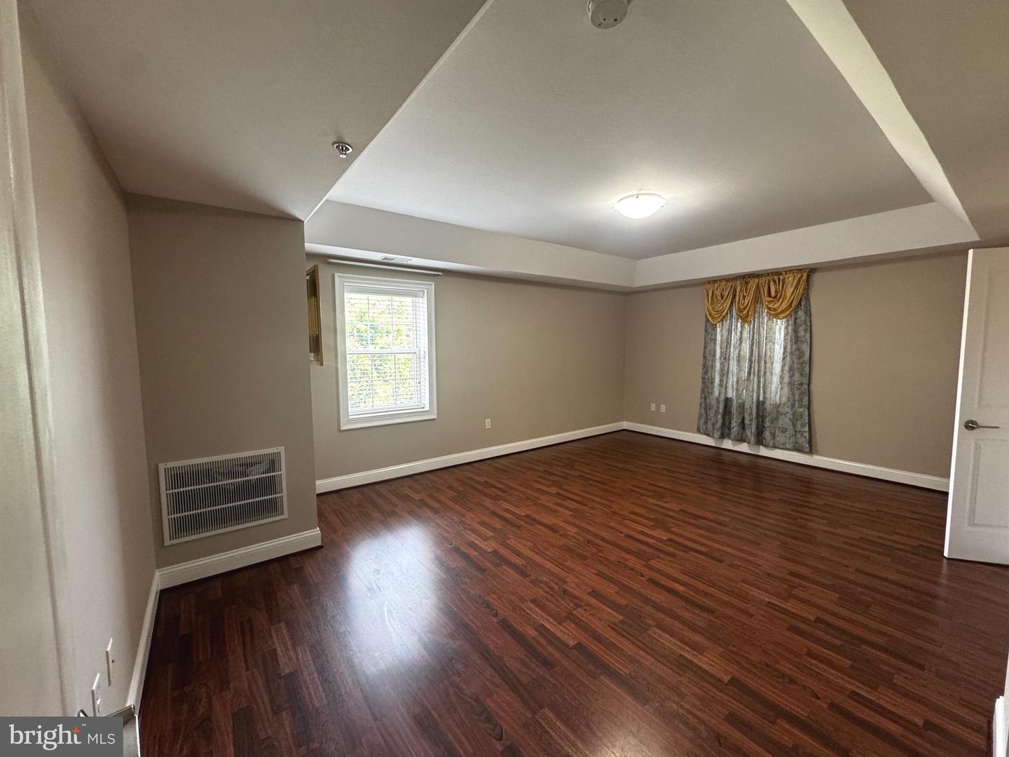 6301 EDSALL RD #224, ALEXANDRIA, Virginia 22312, 2 Bedrooms Bedrooms, ,2 BathroomsBathrooms,Residential,For sale,6301 EDSALL RD #224,VAFX2243900 MLS # VAFX2243900
