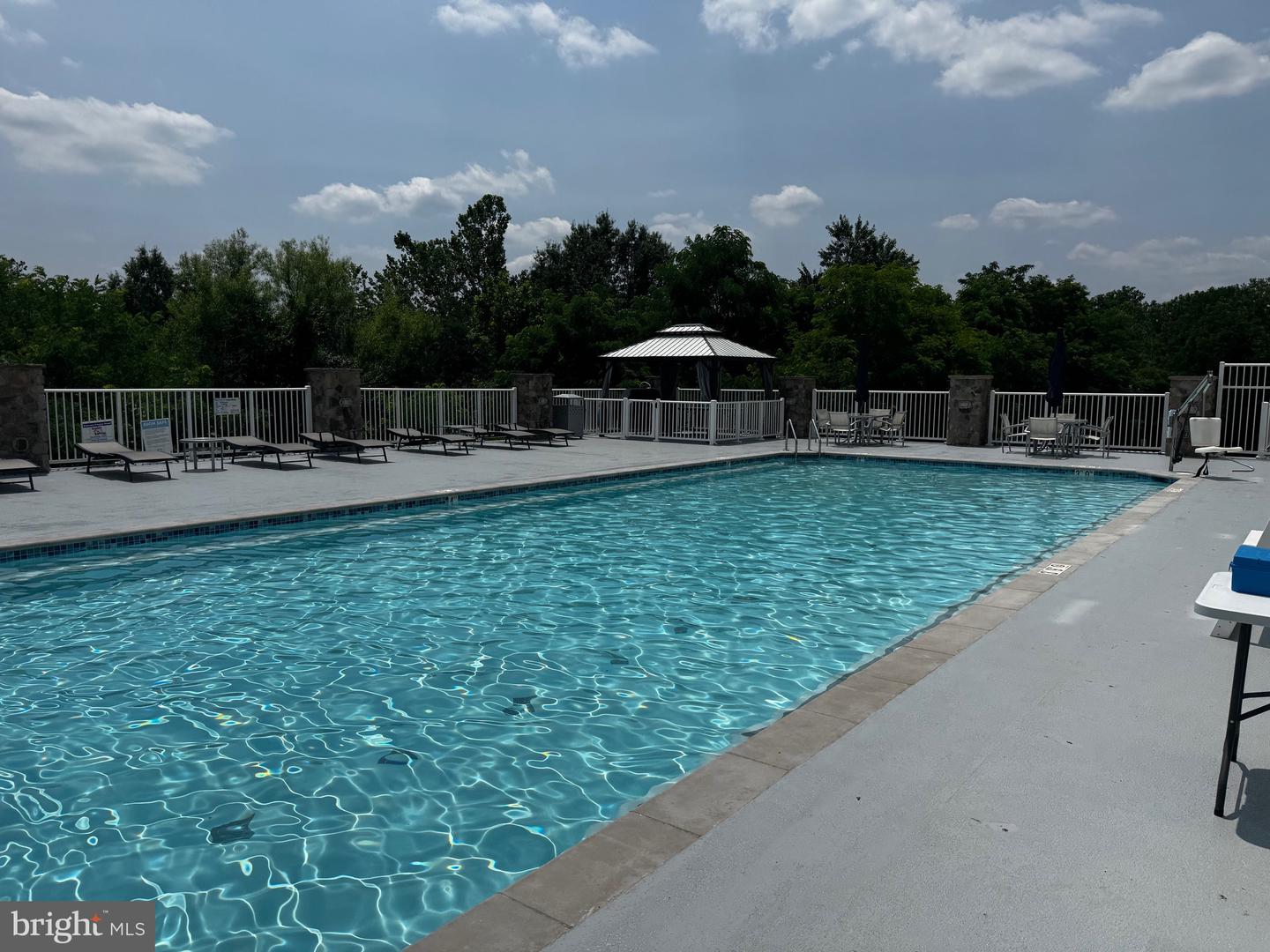 6301 EDSALL RD #224, ALEXANDRIA, Virginia 22312, 2 Bedrooms Bedrooms, ,2 BathroomsBathrooms,Residential,For sale,6301 EDSALL RD #224,VAFX2243900 MLS # VAFX2243900