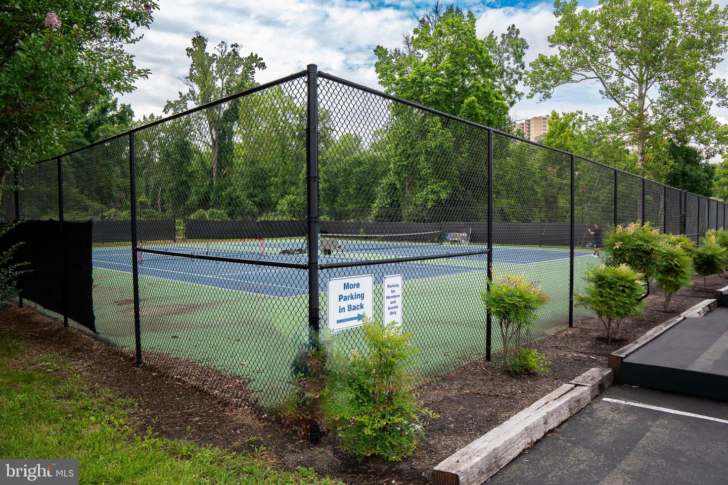 6301 EDSALL RD #224, ALEXANDRIA, Virginia 22312, 2 Bedrooms Bedrooms, ,2 BathroomsBathrooms,Residential,For sale,6301 EDSALL RD #224,VAFX2243900 MLS # VAFX2243900 6301 EDSALL RD #224, ALEXANDRIA, Virginia 22312, 2 Bedrooms Bedrooms, ,2 BathroomsBathrooms,Residential,For sale,6301 EDSALL RD #224,VAFX2243900 MLS # VAFX2243900